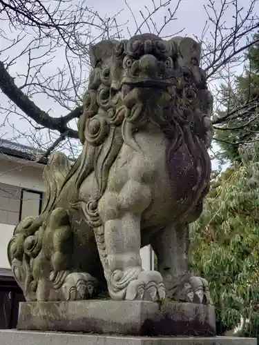 越中一宮 髙瀬神社の狛犬