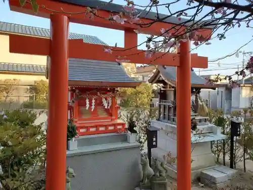 稲爪神社の末社・摂社