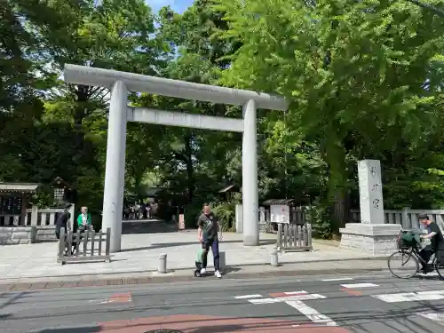 阿佐ヶ谷神明宮の{uncategorized: "未分類", other: "その他", undefined: "問題あり", building: "その他建物", grave: "お墓", sacred_gate: "鳥居", guardian: "狛犬", statue: "像", buddha: "仏像", history: "歴史", nature: "自然", garden: "庭園", animal: "動物", pagoda: "塔", temizu: "手水舎", mountain_gate: "山門・神門", sanctuary: "本殿・本堂", subordinate: "末社・摂社", art: "芸術", scenery: "景色", jizo: "地蔵", ema: "絵馬", goshuin: "御朱印", omikuji: "おみくじ", items: "授与品その他", amulet: "お守り", goshuincho: "御朱印帳", eats: "食事", festival: "お祭り", votive_dance: "神楽", shichigosan: "七五三参", wedding: "結婚式", experience: "体験その他", initially: "初詣", around: "周辺", anti_infection: "感染症対策"}