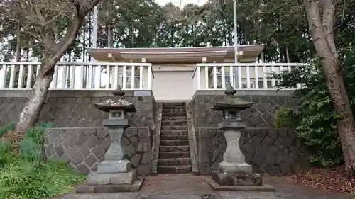 大岩子安神社の本殿