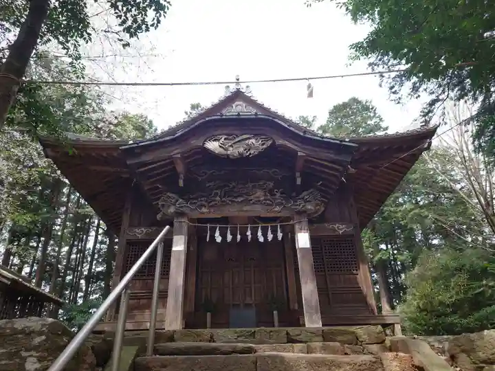 鎌形八幡神社の本殿・本堂