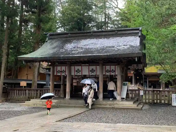 諏訪大社(長野県)