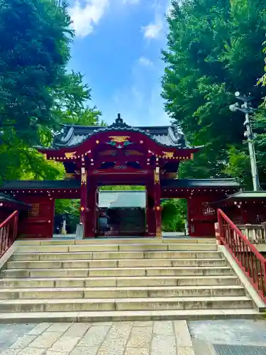 秩父神社の山門・神門