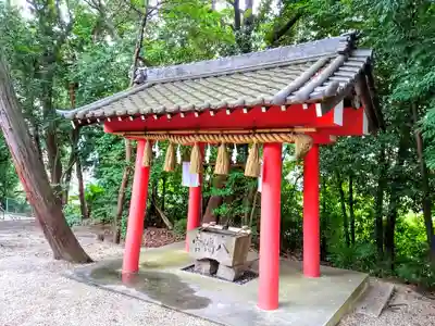 八幡社（高鴨八幡宮）の手水舎