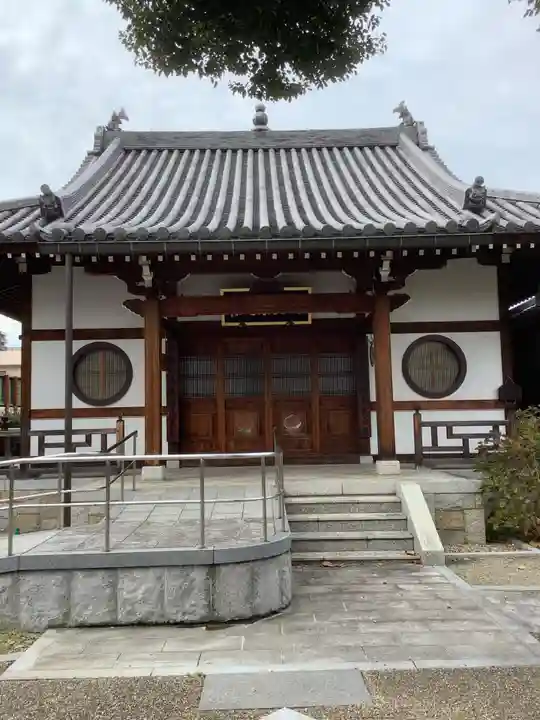 東輪寺の本殿・本堂