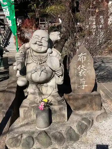 東照寺の像