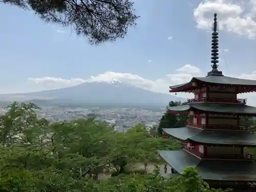 新倉富士浅間神社の景色