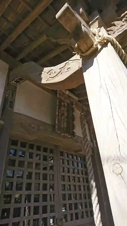 八幡神社の本殿・本堂