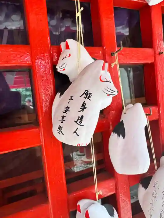 池袋御嶽神社の{uncategorized: "未分類", other: "その他", undefined: "問題あり", building: "その他建物", grave: "お墓", sacred_gate: "鳥居", guardian: "狛犬", statue: "像", buddha: "仏像", history: "歴史", nature: "自然", garden: "庭園", animal: "動物", pagoda: "塔", temizu: "手水舎", mountain_gate: "山門・神門", sanctuary: "本殿・本堂", subordinate: "末社・摂社", art: "芸術", scenery: "景色", jizo: "地蔵", ema: "絵馬", goshuin: "御朱印", omikuji: "おみくじ", items: "授与品その他", amulet: "お守り", goshuincho: "御朱印帳", eats: "食事", festival: "お祭り", votive_dance: "神楽", shichigosan: "七五三参", wedding: "結婚式", experience: "体験その他", initially: "初詣", around: "周辺", anti_infection: "感染症対策"}