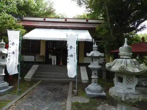 照島神社の本殿