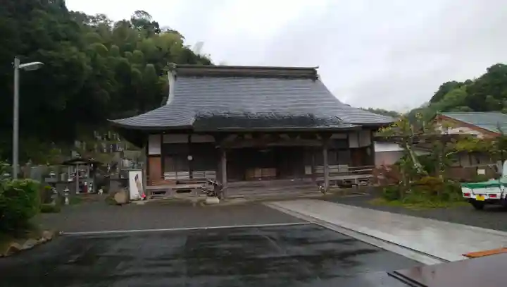 仏性寺の本殿・本堂