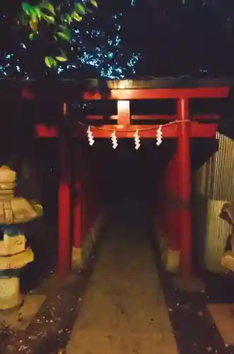 花園神社の鳥居