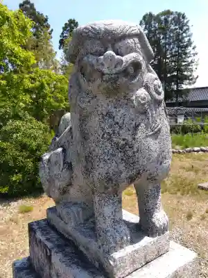 有金神社の{uncategorized: "未分類", other: "その他", undefined: "問題あり", building: "その他建物", grave: "お墓", sacred_gate: "鳥居", guardian: "狛犬", statue: "像", buddha: "仏像", history: "歴史", nature: "自然", garden: "庭園", animal: "動物", pagoda: "塔", temizu: "手水舎", mountain_gate: "山門・神門", sanctuary: "本殿・本堂", subordinate: "末社・摂社", art: "芸術", scenery: "景色", jizo: "地蔵", ema: "絵馬", goshuin: "御朱印", omikuji: "おみくじ", items: "授与品その他", amulet: "お守り", goshuincho: "御朱印帳", eats: "食事", festival: "お祭り", votive_dance: "神楽", shichigosan: "七五三参", wedding: "結婚式", experience: "体験その他", initially: "初詣", around: "周辺", anti_infection: "感染症対策"}