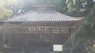 劒神社の本殿・本堂