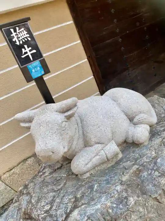 壬生寺の像