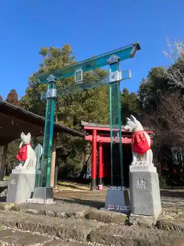 神徳稲荷神社の鳥居