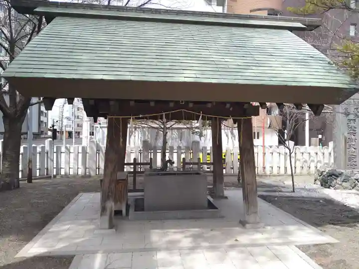北海道神宮頓宮の手水舎