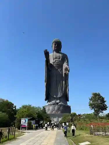 東本願寺本廟 牛久浄苑（牛久大仏）(茨城県)