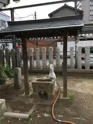 出世稲荷神社の手水舎