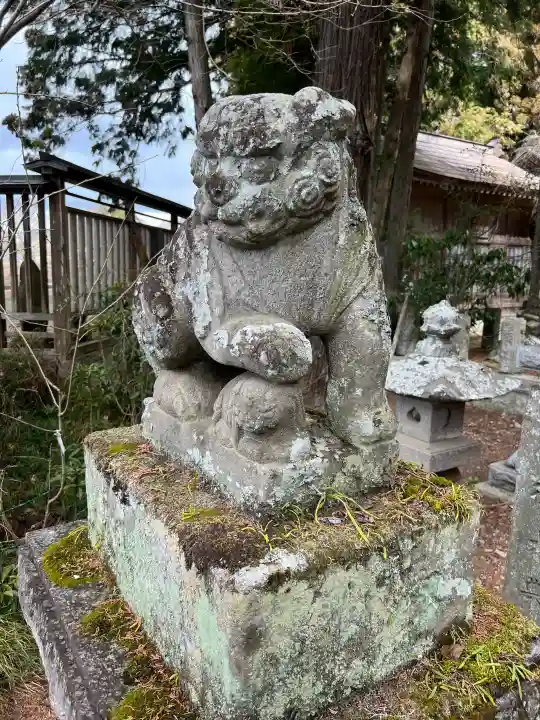 光丸山 法輪寺の{uncategorized: "未分類", other: "その他", undefined: "問題あり", building: "その他建物", grave: "お墓", sacred_gate: "鳥居", guardian: "狛犬", statue: "像", buddha: "仏像", history: "歴史", nature: "自然", garden: "庭園", animal: "動物", pagoda: "塔", temizu: "手水舎", mountain_gate: "山門・神門", sanctuary: "本殿・本堂", subordinate: "末社・摂社", art: "芸術", scenery: "景色", jizo: "地蔵", ema: "絵馬", goshuin: "御朱印", omikuji: "おみくじ", items: "授与品その他", amulet: "お守り", goshuincho: "御朱印帳", eats: "食事", festival: "お祭り", votive_dance: "神楽", shichigosan: "七五三参", wedding: "結婚式", experience: "体験その他", initially: "初詣", around: "周辺", anti_infection: "感染症対策"}