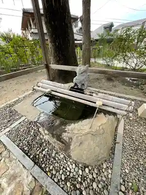 須賀神社の手水舎
