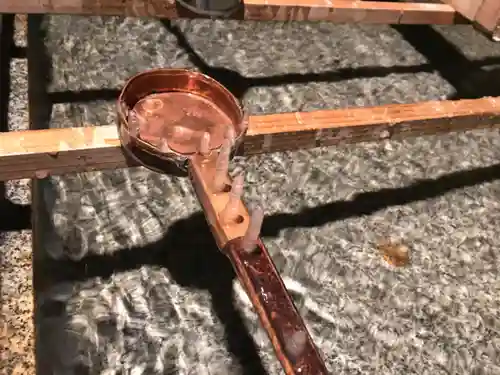 出羽神社(出羽三山神社)～三神合祭殿～の手水舎