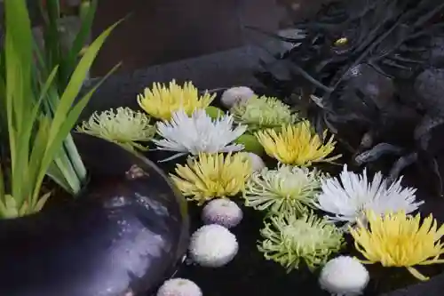 東海市熊野神社の手水舎