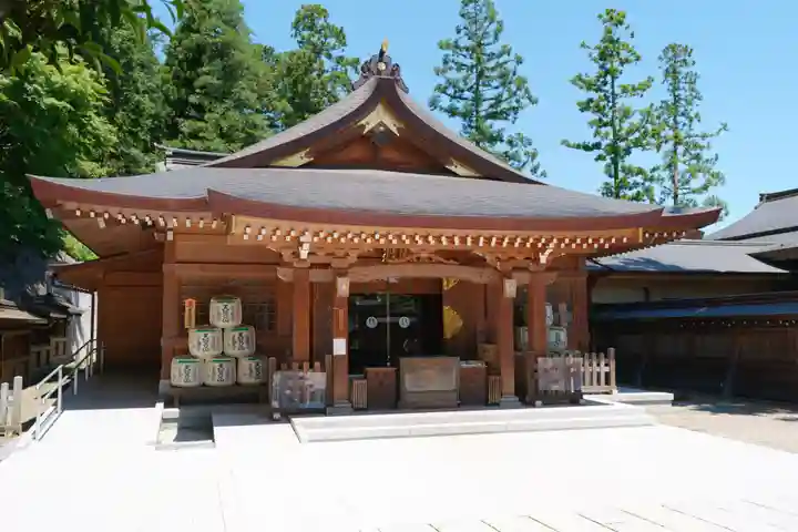 高麗神社(埼玉県)