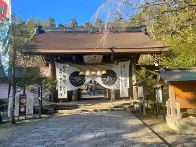 熊野本宮大社の山門・神門
