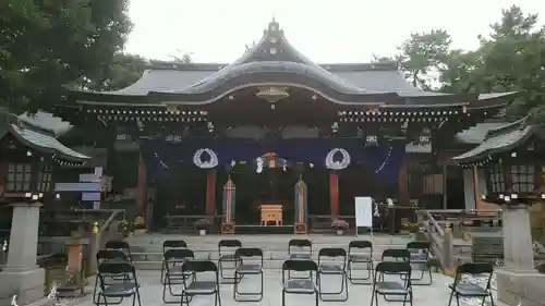 辛國神社の本殿