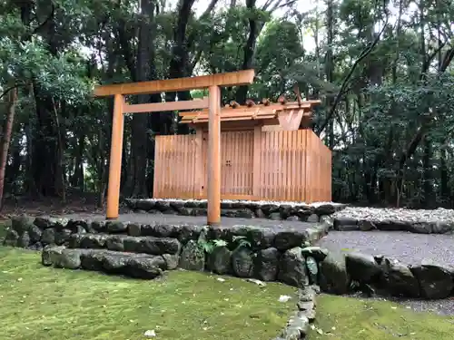 宇治山田神社（皇大神宮摂社）・那自賣神社（皇大神宮末社）の本殿・本堂