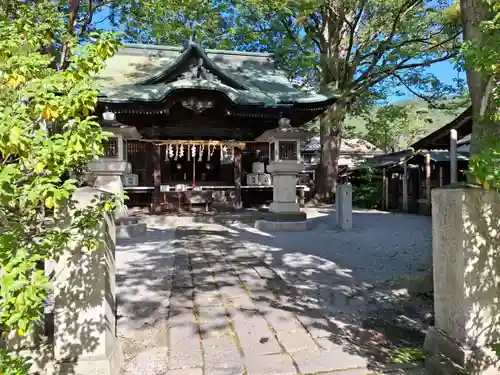 八剣神社の本殿・本堂