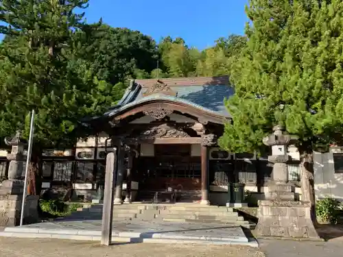 光真寺の本殿・本堂