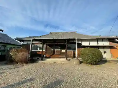 西圓寺の{uncategorized: "未分類", other: "その他", undefined: "問題あり", building: "その他建物", grave: "お墓", sacred_gate: "鳥居", guardian: "狛犬", statue: "像", buddha: "仏像", history: "歴史", nature: "自然", garden: "庭園", animal: "動物", pagoda: "塔", temizu: "手水舎", mountain_gate: "山門・神門", sanctuary: "本殿・本堂", subordinate: "末社・摂社", art: "芸術", scenery: "景色", jizo: "地蔵", ema: "絵馬", goshuin: "御朱印", omikuji: "おみくじ", items: "授与品その他", amulet: "お守り", goshuincho: "御朱印帳", eats: "食事", festival: "お祭り", votive_dance: "神楽", shichigosan: "七五三参", wedding: "結婚式", experience: "体験その他", initially: "初詣", around: "周辺", anti_infection: "感染症対策"}