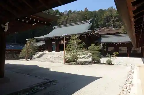 近江神宮の本殿・本堂