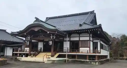 弘誓寺の本殿・本堂