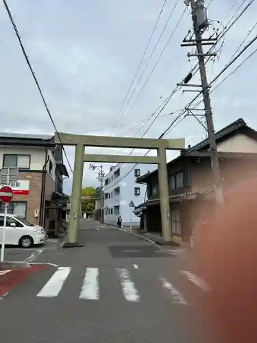 若宮神明社の鳥居