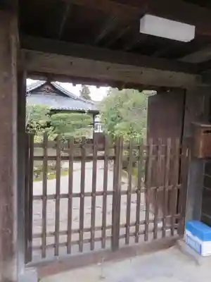 龍蔵院の山門・神門