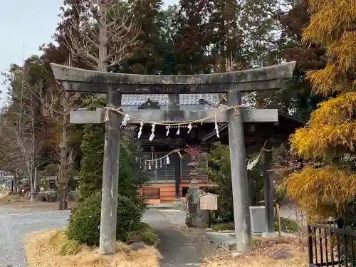 中蒔田椋神社の鳥居