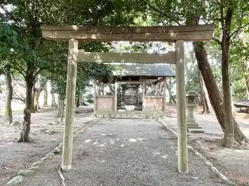 魚見神社の鳥居