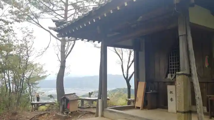 大窪寺の本殿・本堂