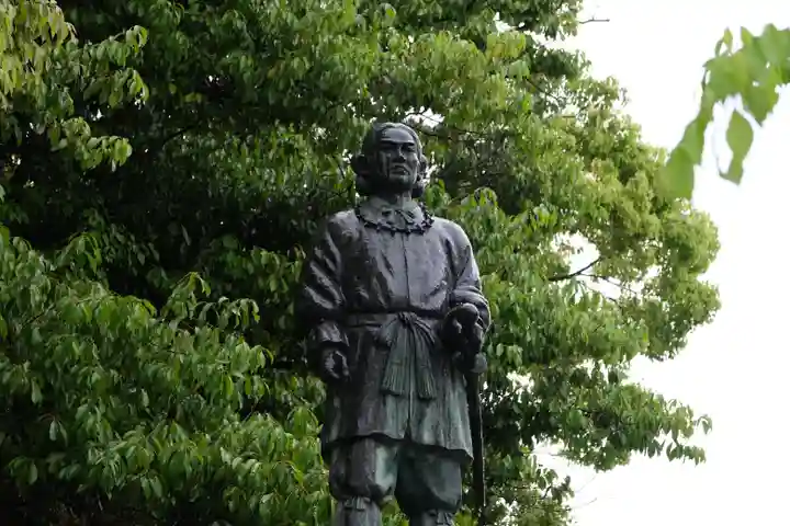 和泉國一之宮 大鳥大社の像