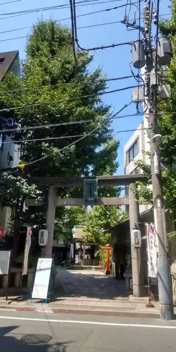 銀杏岡八幡神社(東京都)