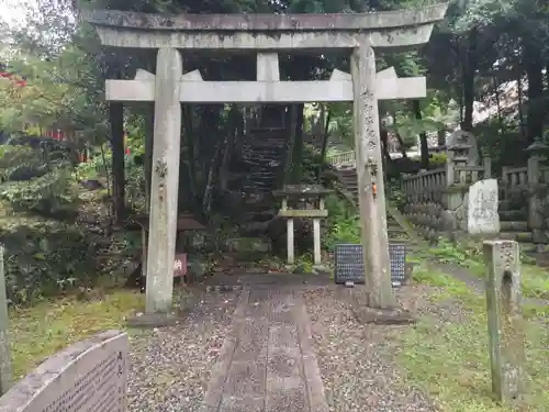 針綱神社の鳥居