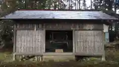 石井神社の本殿