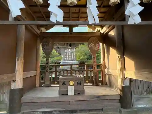 江島神社の{uncategorized: "未分類", other: "その他", undefined: "問題あり", building: "その他建物", grave: "お墓", sacred_gate: "鳥居", guardian: "狛犬", statue: "像", buddha: "仏像", history: "歴史", nature: "自然", garden: "庭園", animal: "動物", pagoda: "塔", temizu: "手水舎", mountain_gate: "山門・神門", sanctuary: "本殿・本堂", subordinate: "末社・摂社", art: "芸術", scenery: "景色", jizo: "地蔵", ema: "絵馬", goshuin: "御朱印", omikuji: "おみくじ", items: "授与品その他", amulet: "お守り", goshuincho: "御朱印帳", eats: "食事", festival: "お祭り", votive_dance: "神楽", shichigosan: "七五三参", wedding: "結婚式", experience: "体験その他", initially: "初詣", around: "周辺", anti_infection: "感染症対策"}