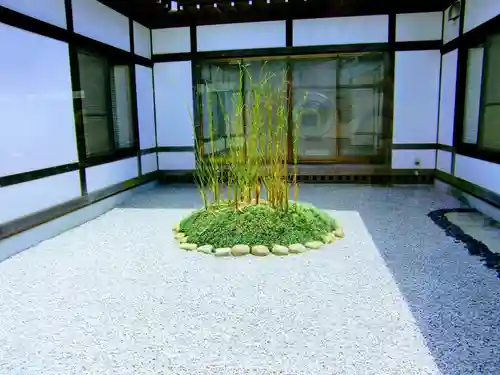 埴生神社の庭園