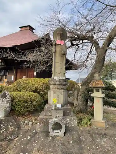 龍石寺の地蔵