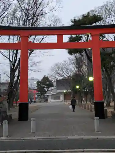 伏見稲荷大社御旅所の鳥居