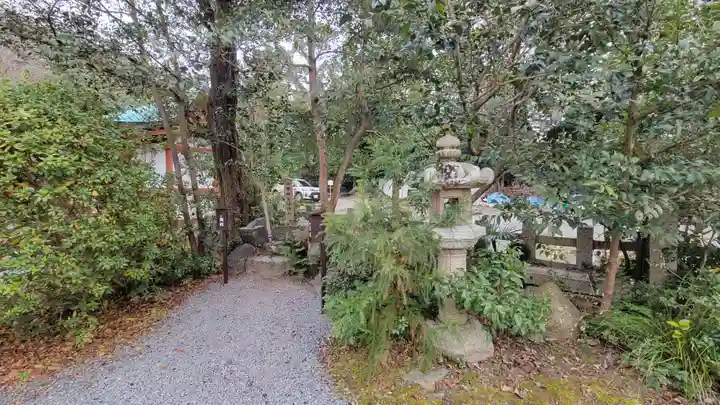 宇治神社の庭園